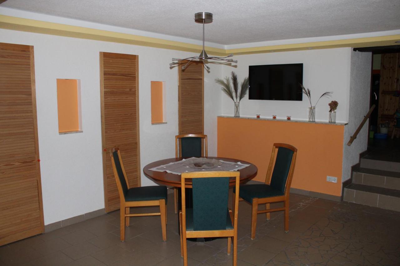 Appartement Baerchenhof à Priestewitz Extérieur photo