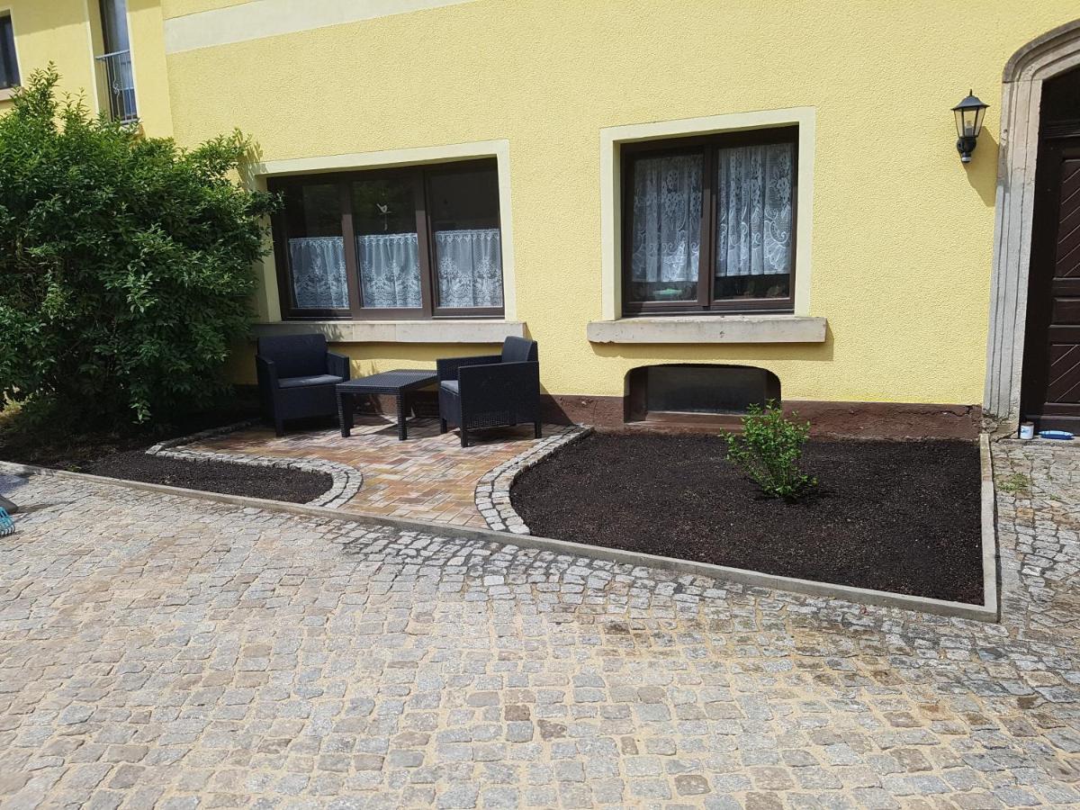 Appartement Baerchenhof à Priestewitz Extérieur photo